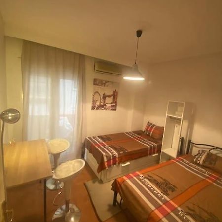 Queen Suites 60M2 Thessaloníki Ngoại thất bức ảnh