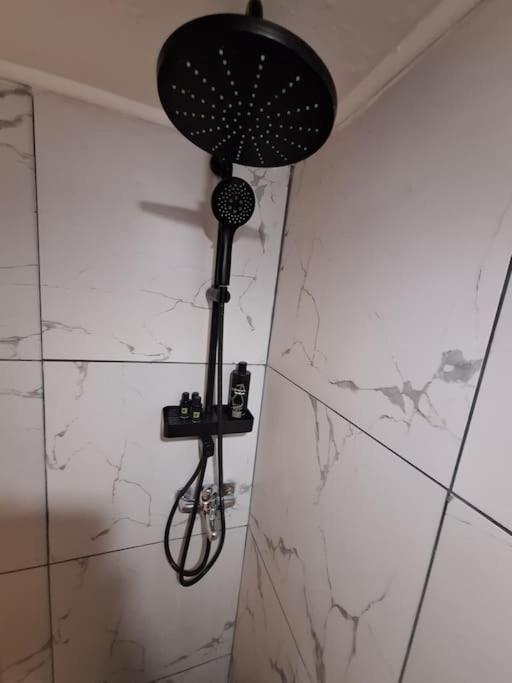 Queen Suites 60M2 Thessaloníki Ngoại thất bức ảnh